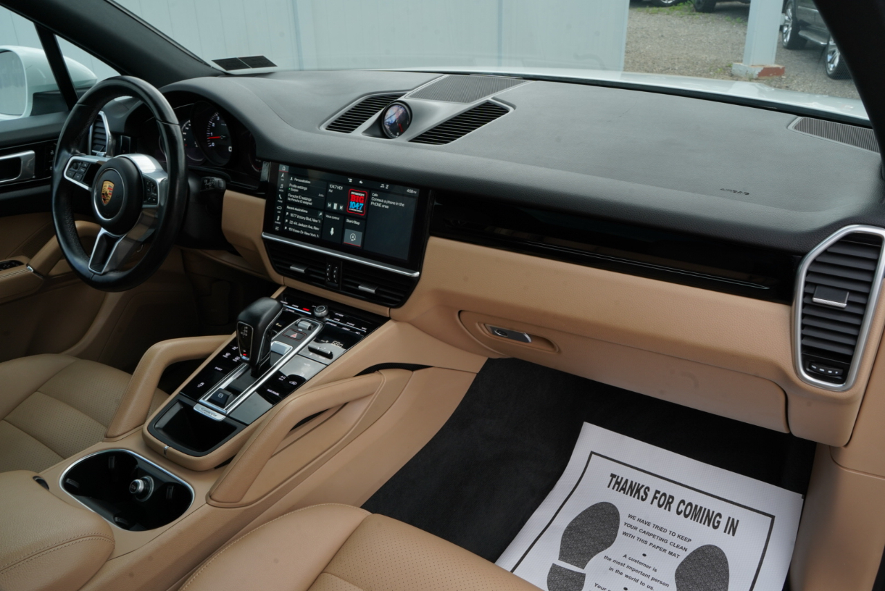 Porsche Cayenne AWD 2020