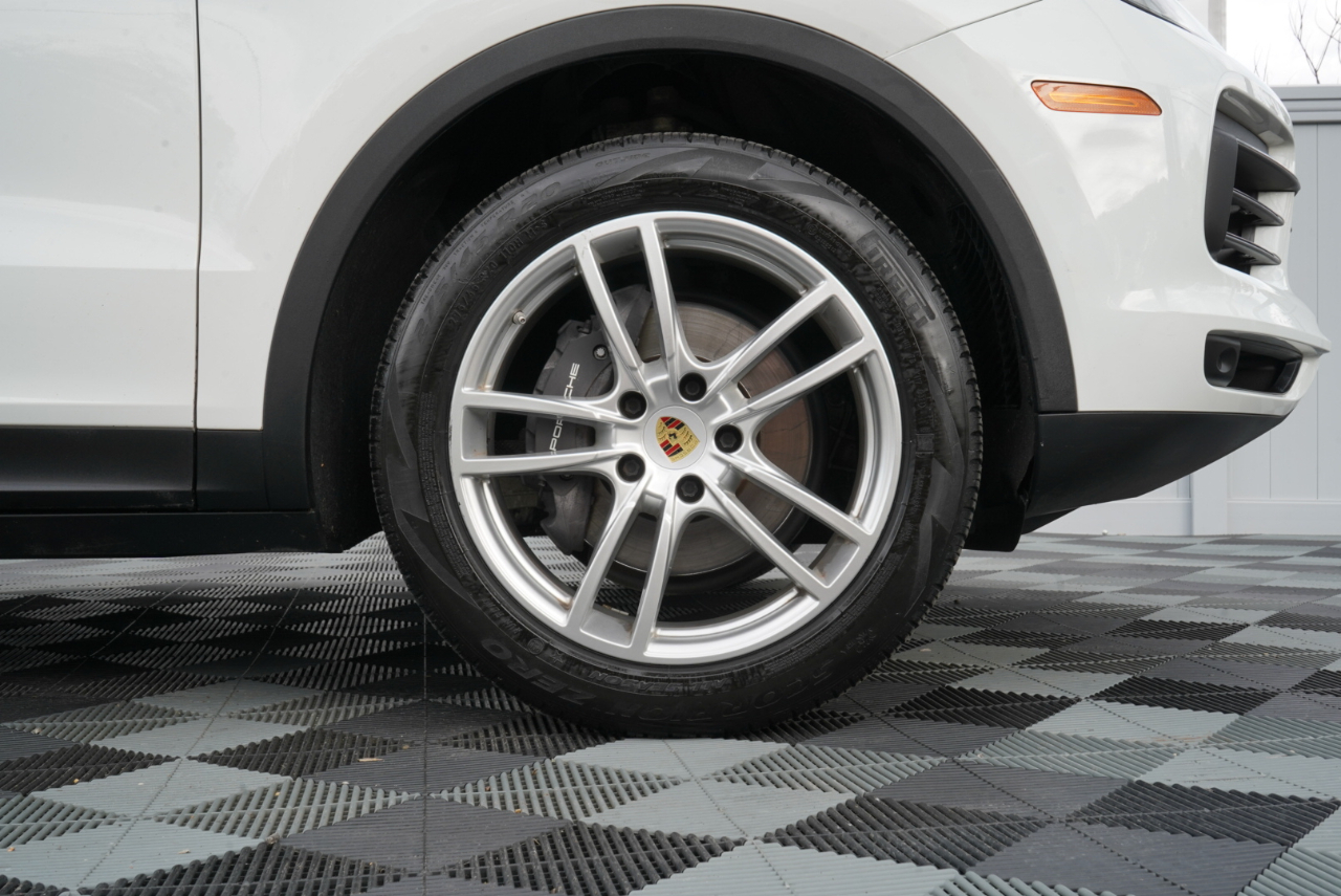 Porsche Cayenne AWD 2020