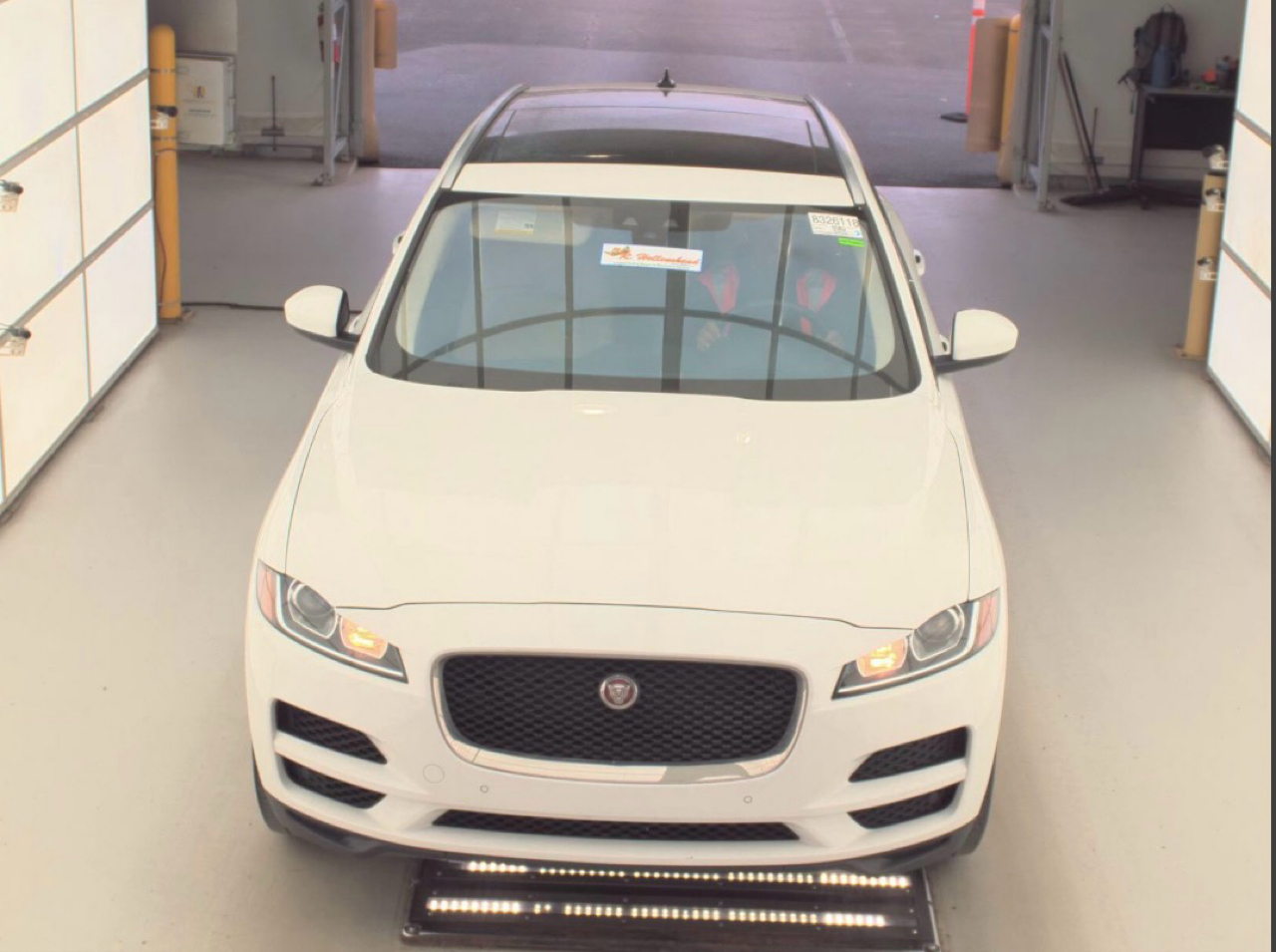 Jaguar F-Pace 25t Premium AWD 2020