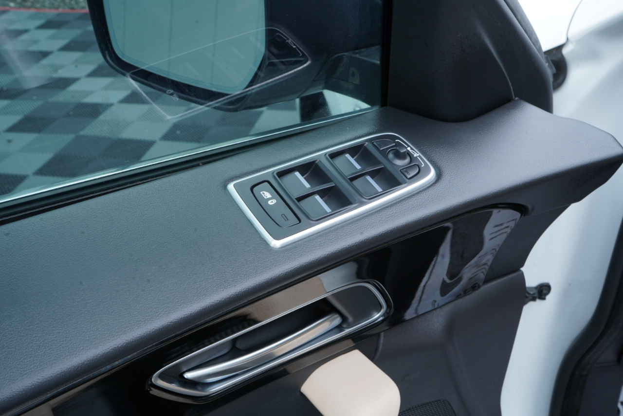Jaguar F-Pace 25t Premium AWD 2020