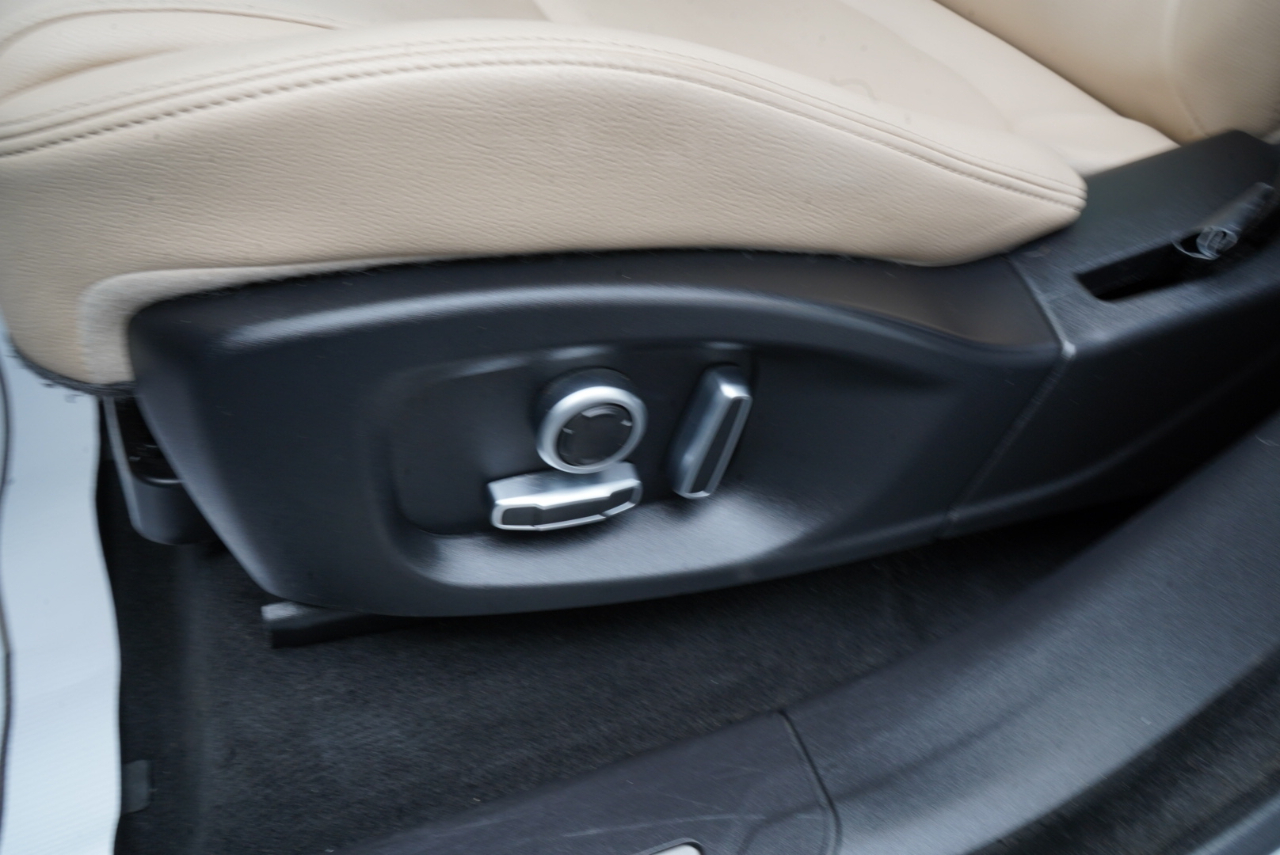 Jaguar F-Pace 25t Premium AWD 2020