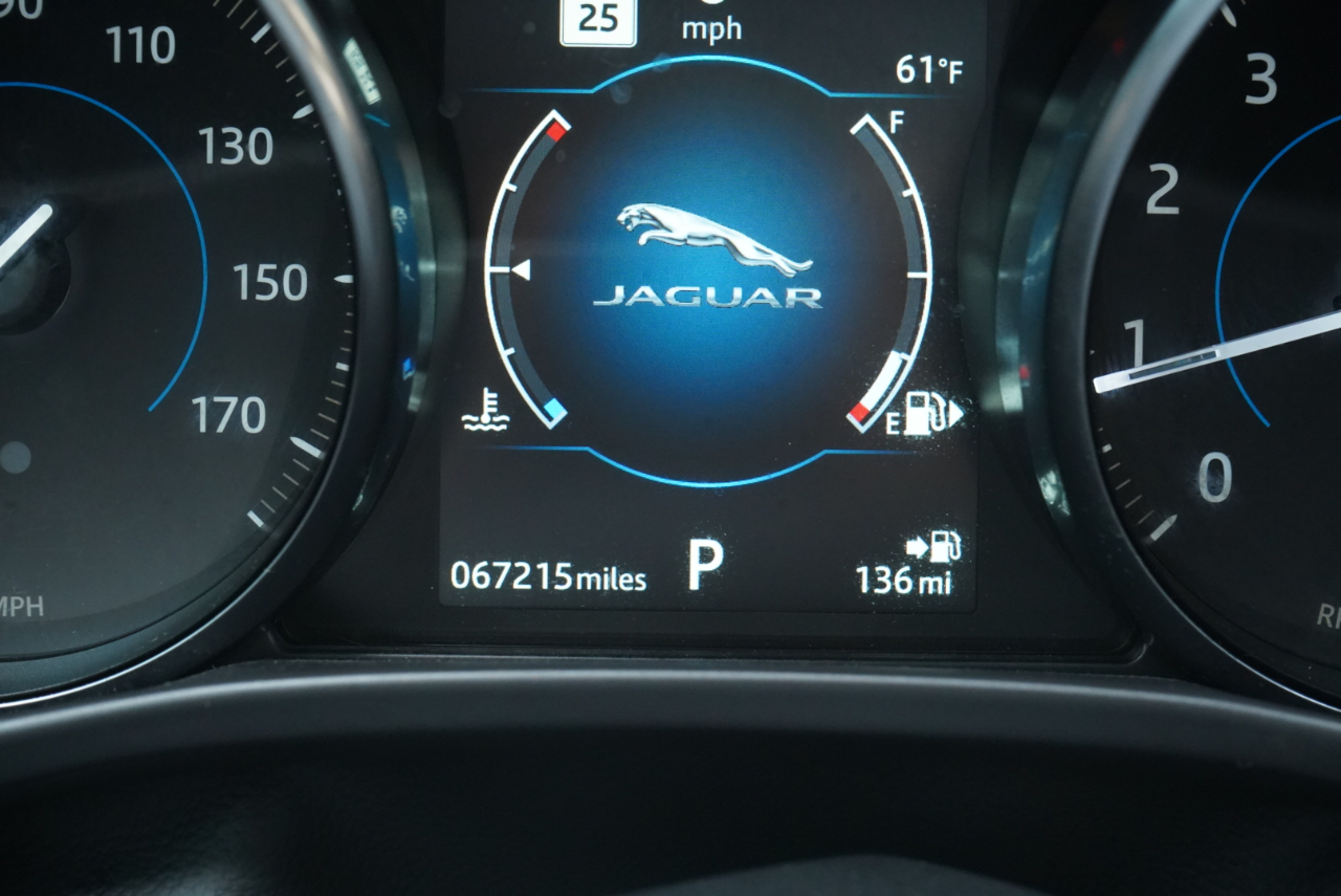 Jaguar F-Pace 25t Premium AWD 2020
