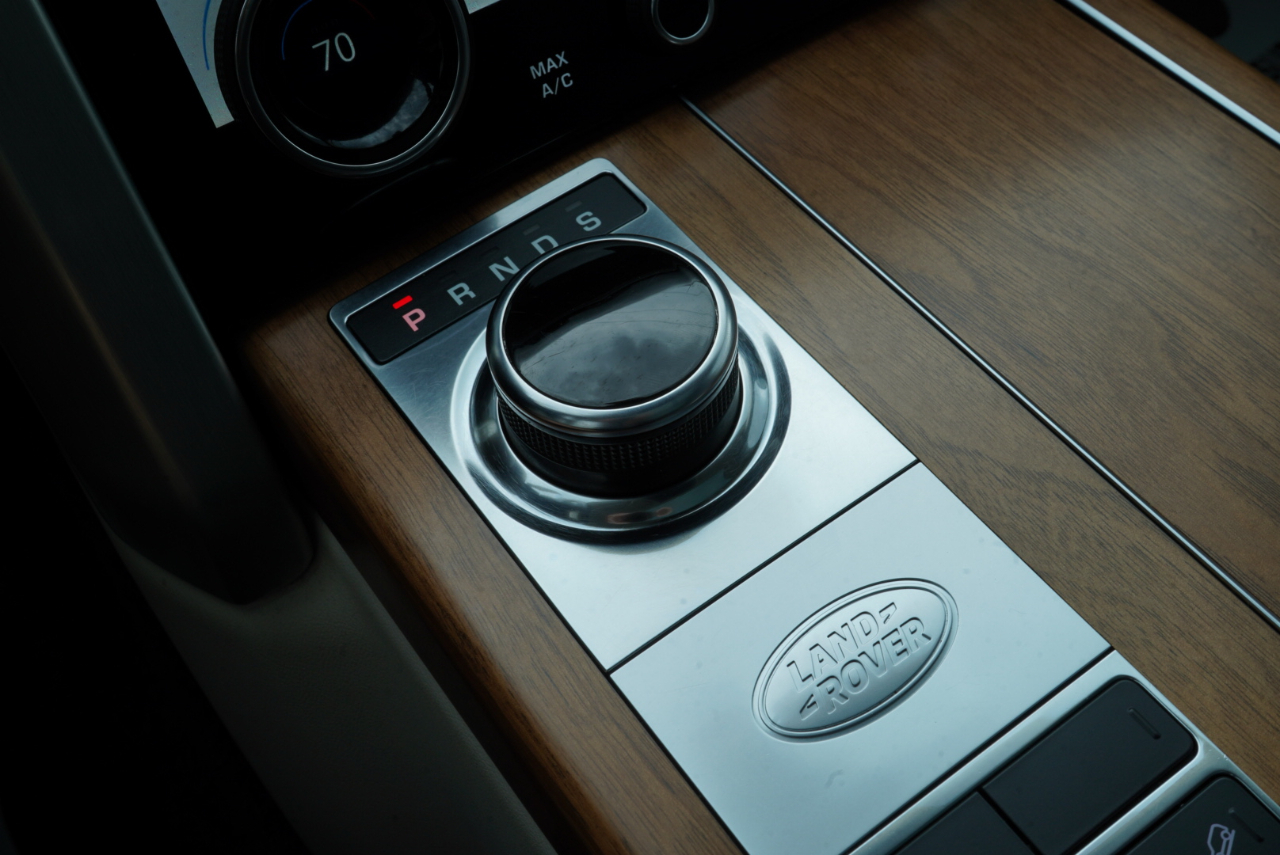 Land Rover Range Rover V6 Supercharged HSE SWB 2019