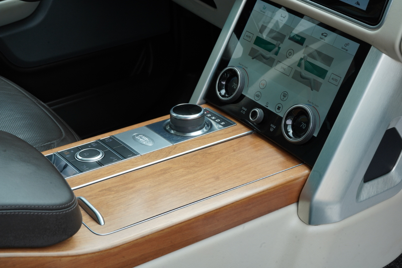 Land Rover Range Rover V6 Supercharged HSE SWB 2019