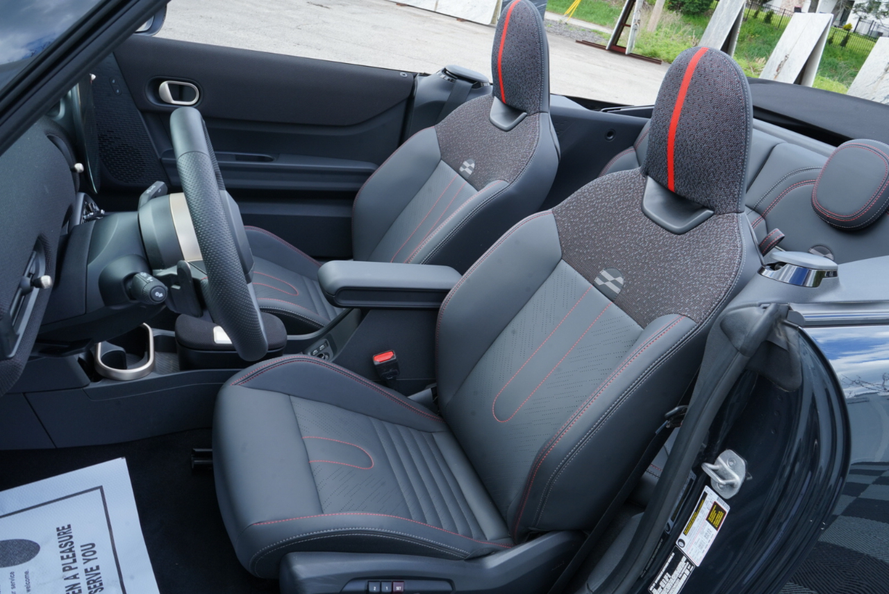 MINI Convertible John Cooper Works FWD 2025