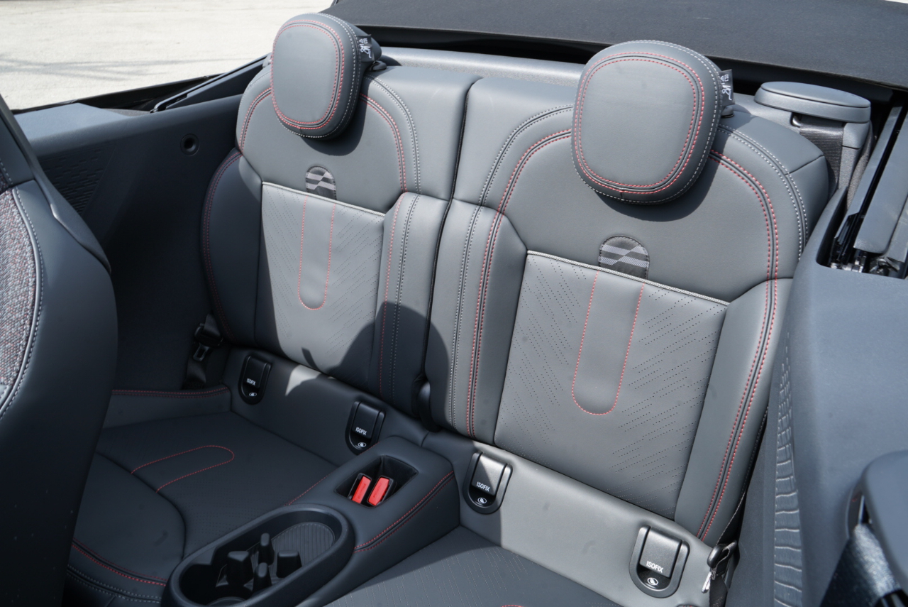 MINI Convertible John Cooper Works FWD 2025