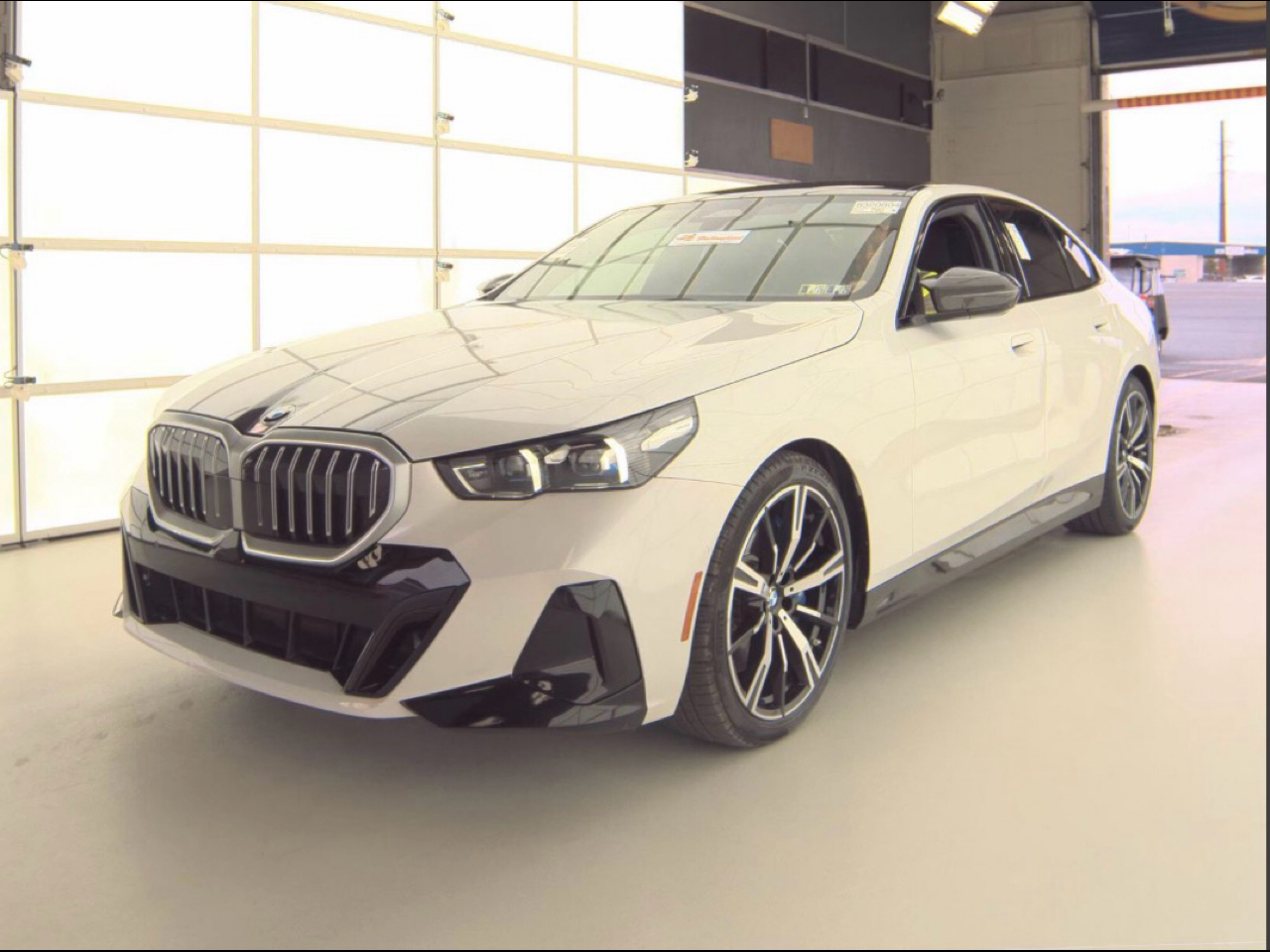 BMW 5 Series 540i xDrive Sedan 2024