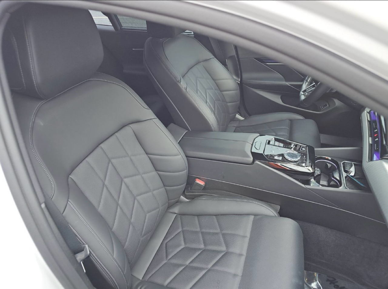 BMW 5 Series 540i xDrive Sedan 2024