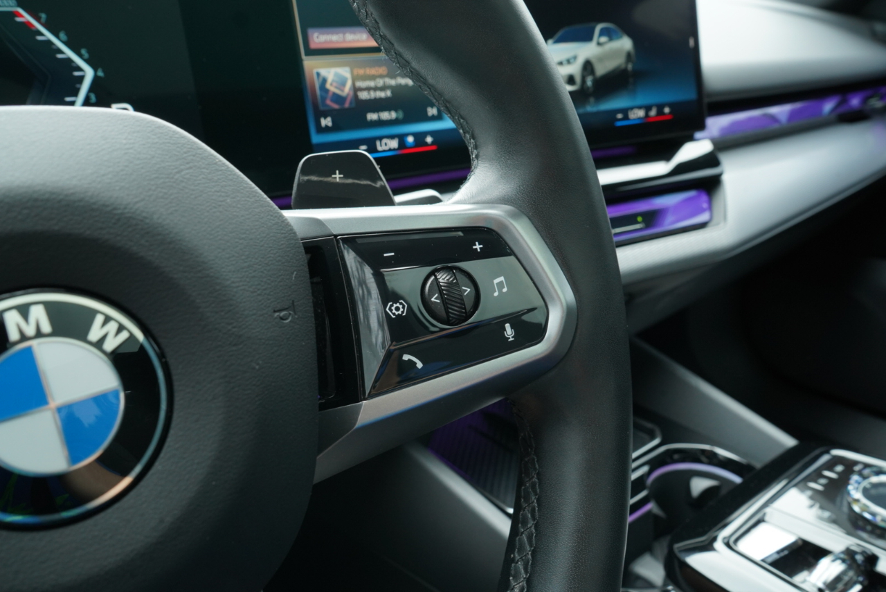 BMW 5 Series 540i xDrive Sedan 2024