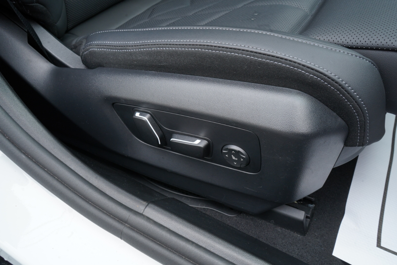 BMW 5 Series 540i xDrive Sedan 2024