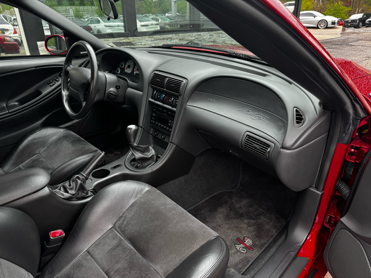 Ford Mustang 2dr Cpe SVT Cobra 2004