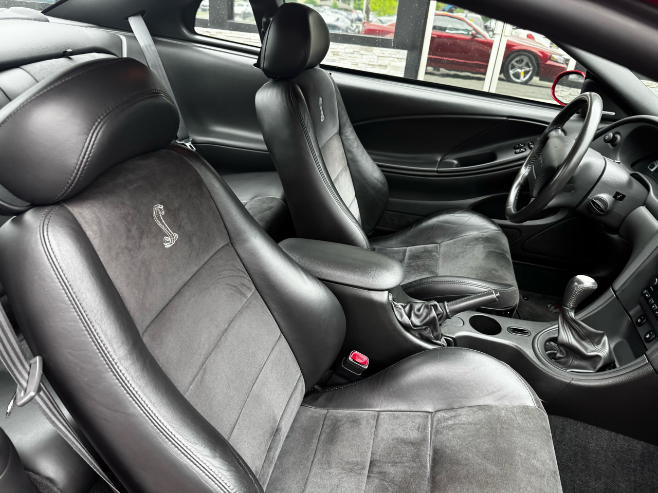Ford Mustang 2dr Cpe SVT Cobra 2004