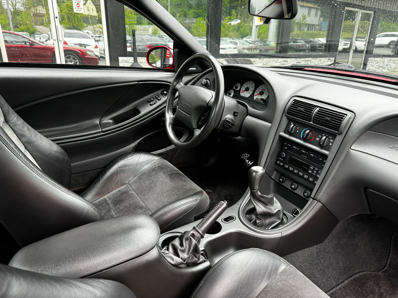Ford Mustang 2dr Cpe SVT Cobra 2004