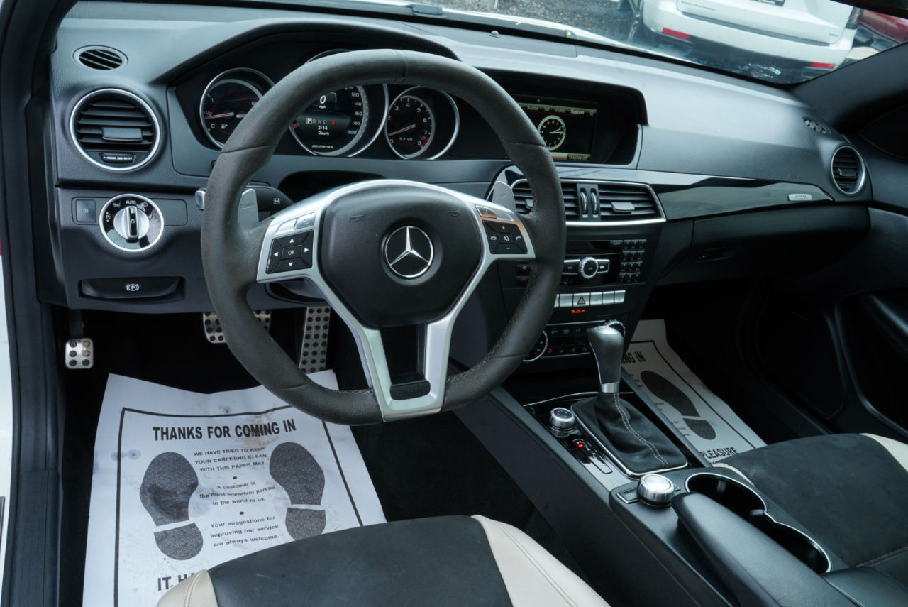 Mercedes-Benz C-Class 2dr Cpe C 63 AMG RWD 2014
