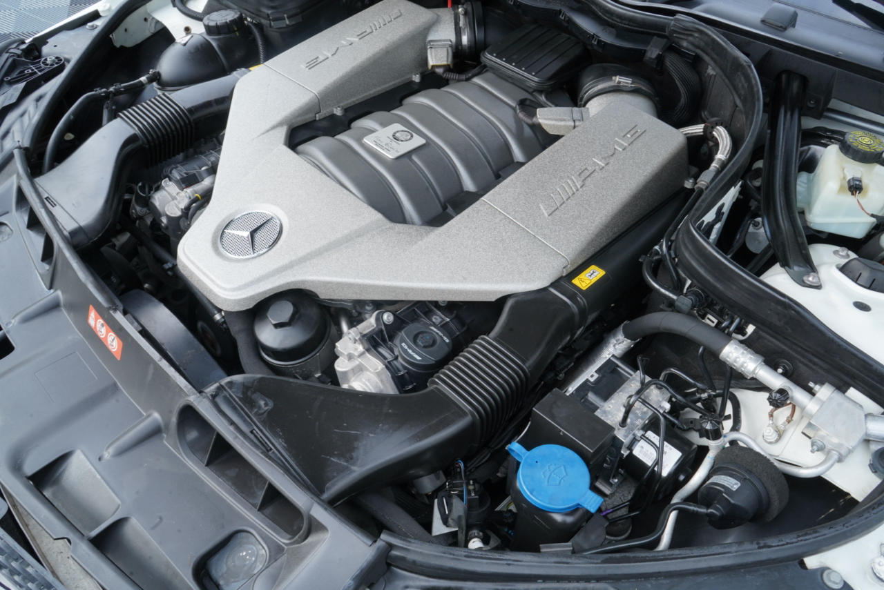 Mercedes-Benz C-Class 2dr Cpe C 63 AMG RWD 2014