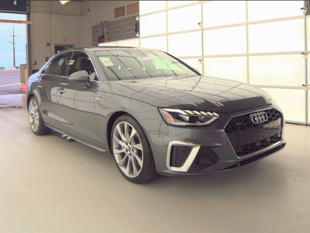 Audi A4 Sedan S line Premium Plus 45 TFSI quattro 2022