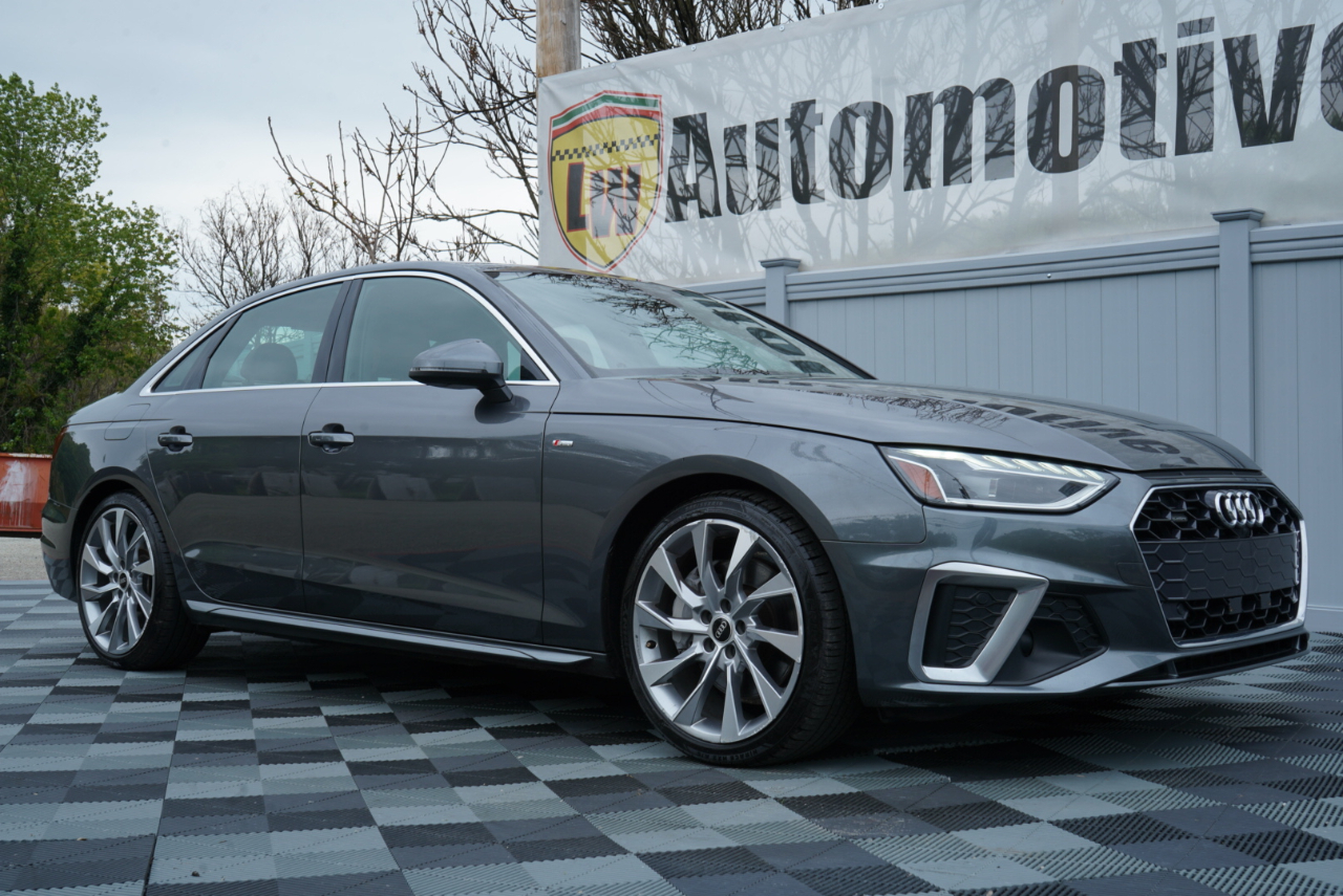 Audi A4 Sedan S line Premium Plus 45 TFSI quattro 2022