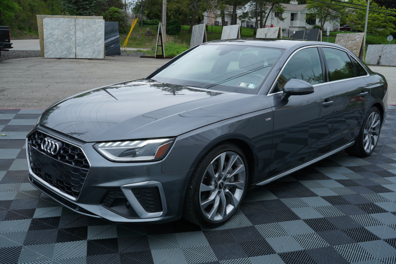 Audi A4 Sedan S line Premium Plus 45 TFSI quattro 2022