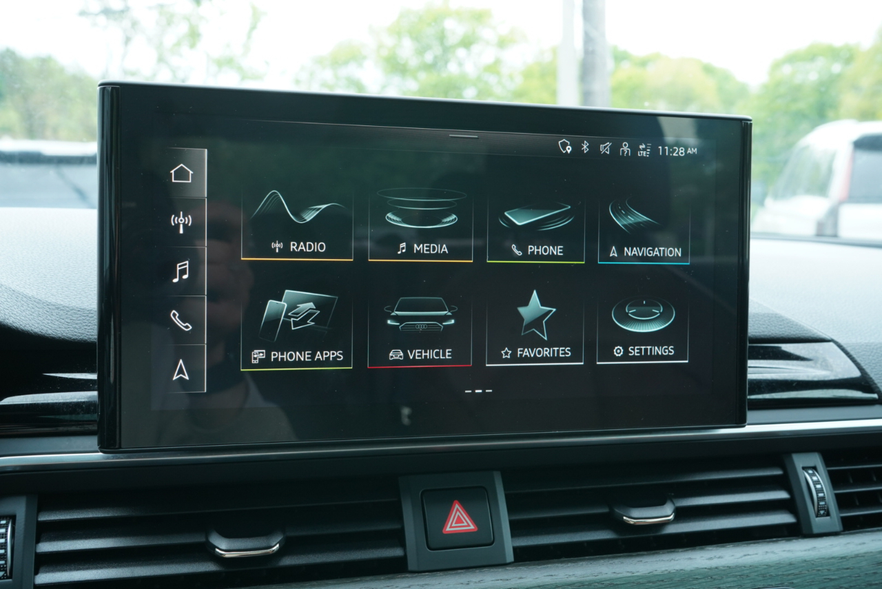 Audi A4 Sedan S line Premium Plus 45 TFSI quattro 2022