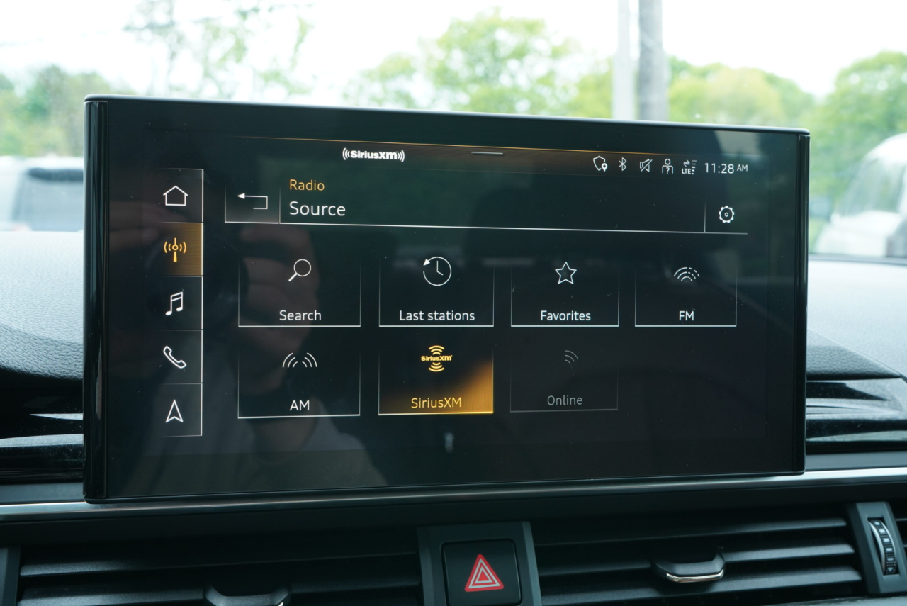 Audi A4 Sedan S line Premium Plus 45 TFSI quattro 2022