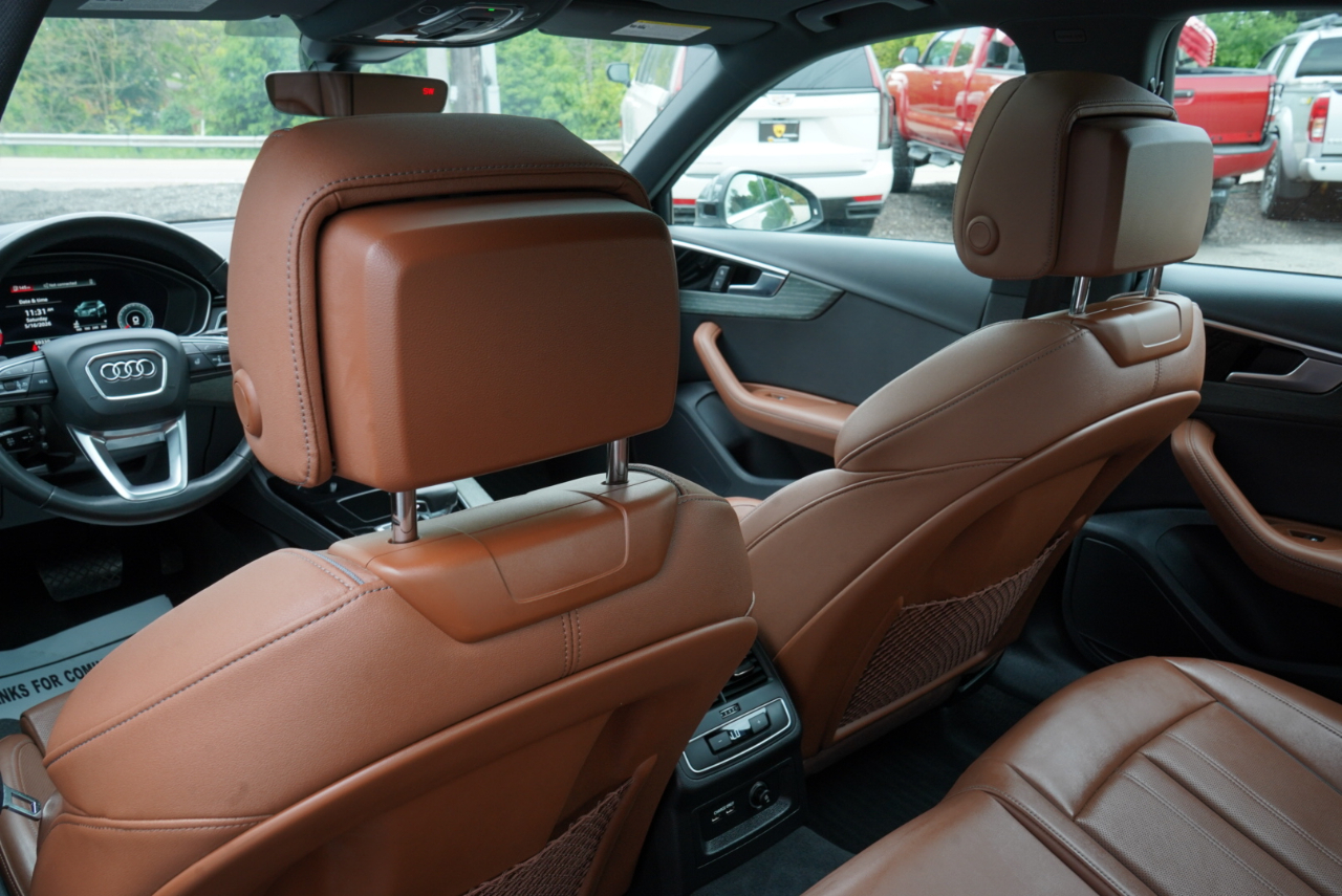 Audi A4 Sedan S line Premium Plus 45 TFSI quattro 2022