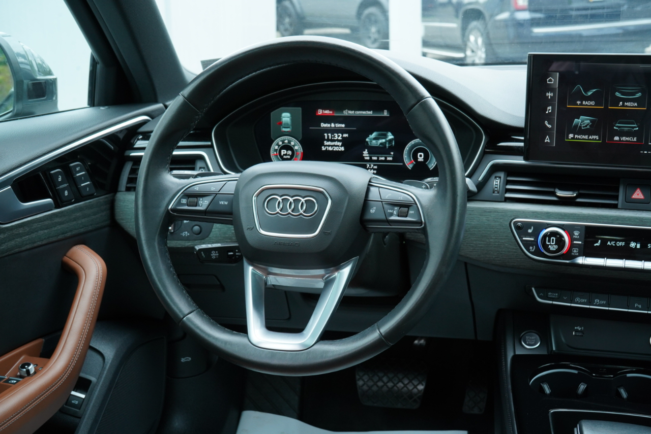 Audi A4 Sedan S line Premium Plus 45 TFSI quattro 2022