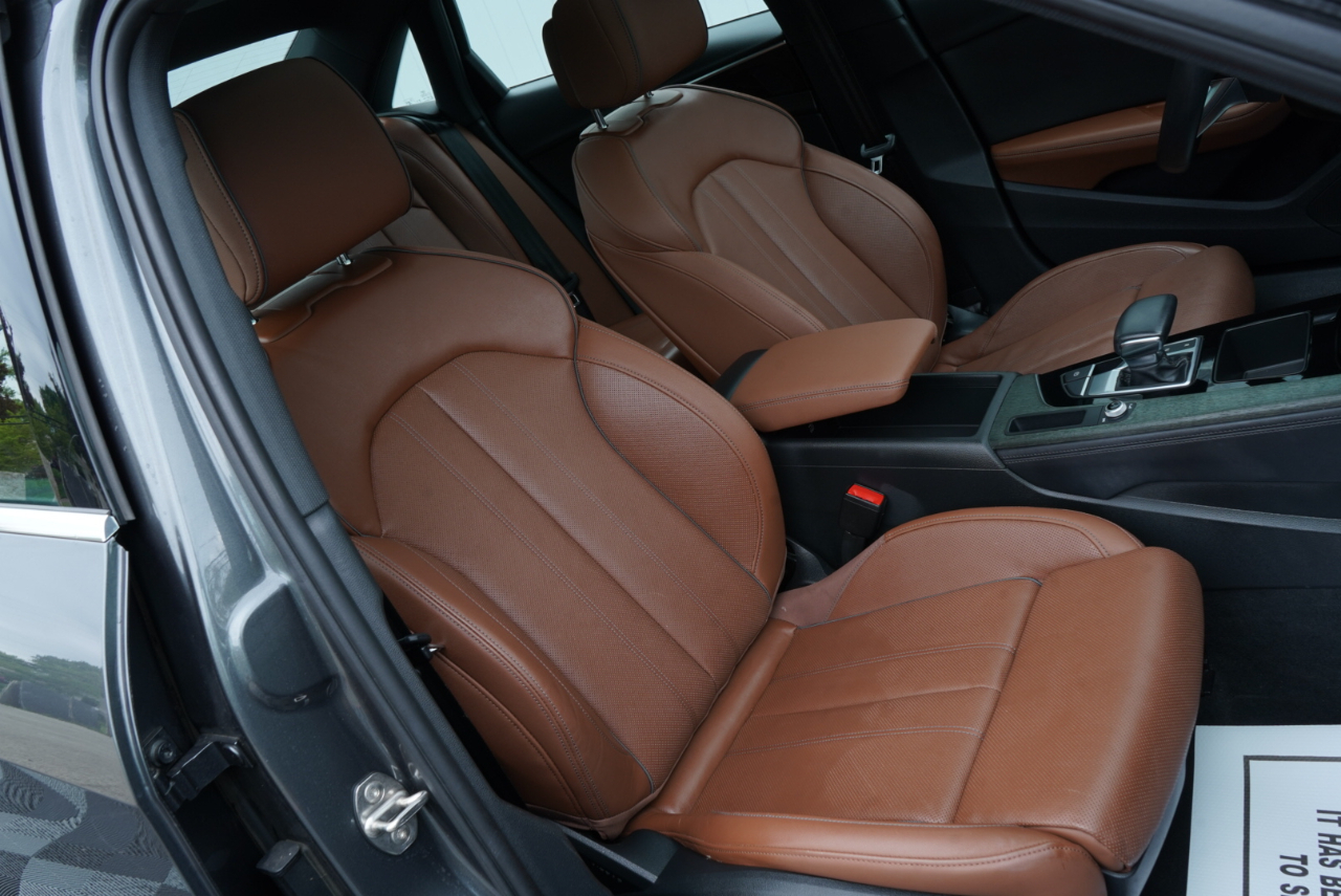 Audi A4 Sedan S line Premium Plus 45 TFSI quattro 2022