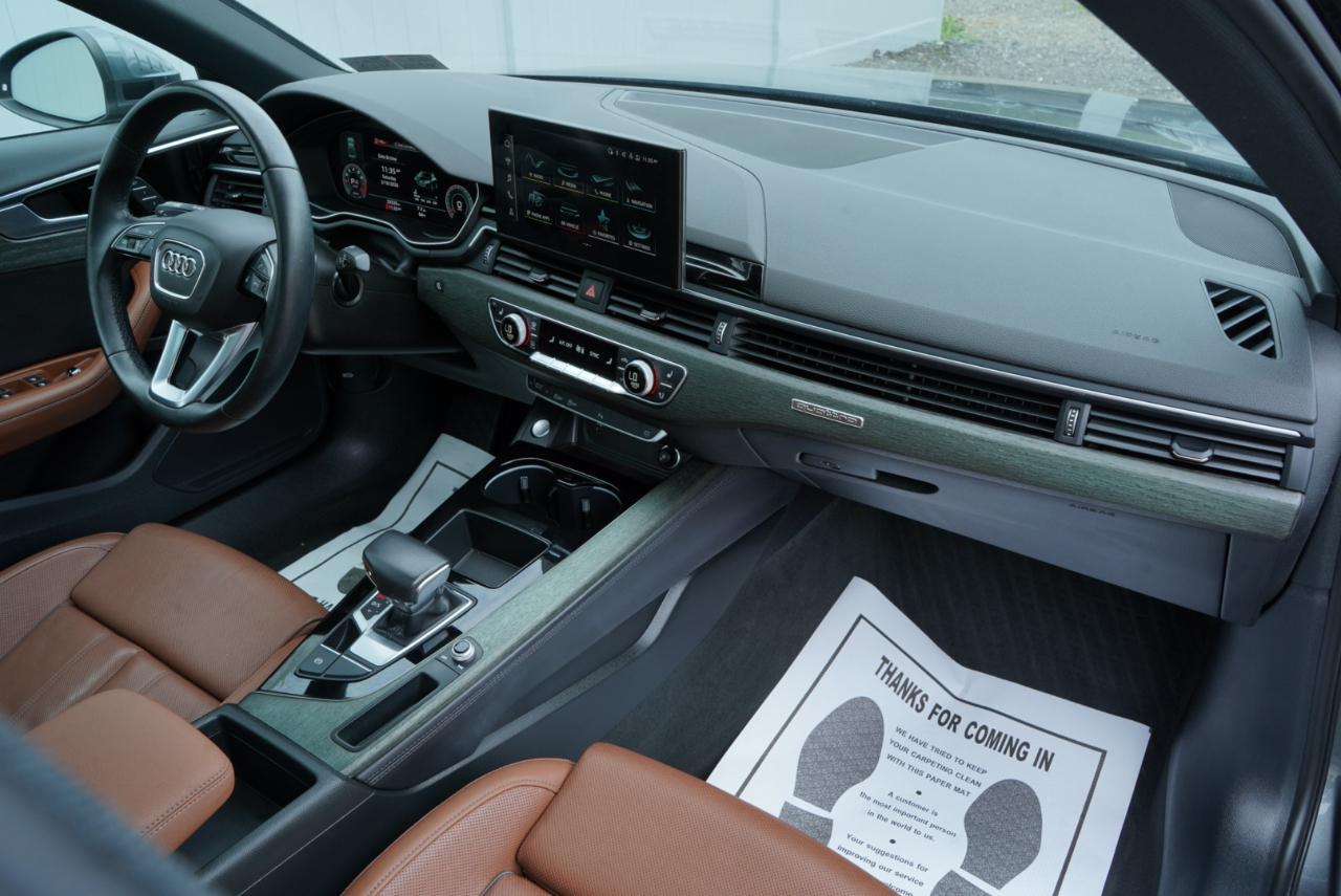 Audi A4 Sedan S line Premium Plus 45 TFSI quattro 2022
