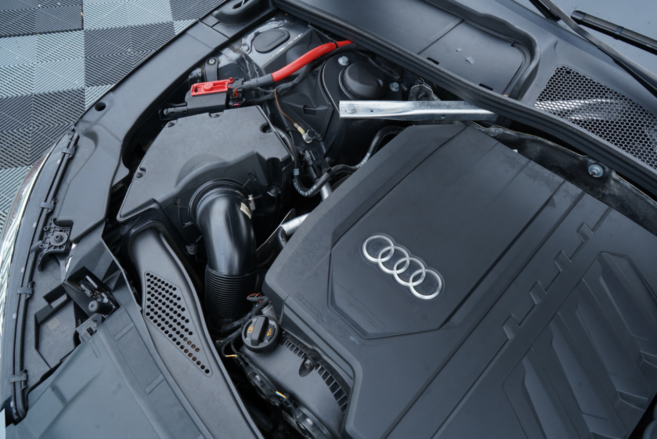 Audi A4 Sedan S line Premium Plus 45 TFSI quattro 2022
