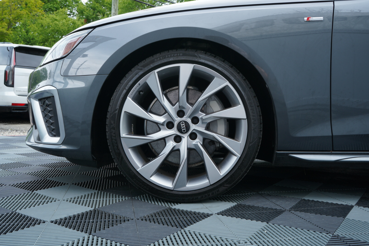 Audi A4 Sedan S line Premium Plus 45 TFSI quattro 2022
