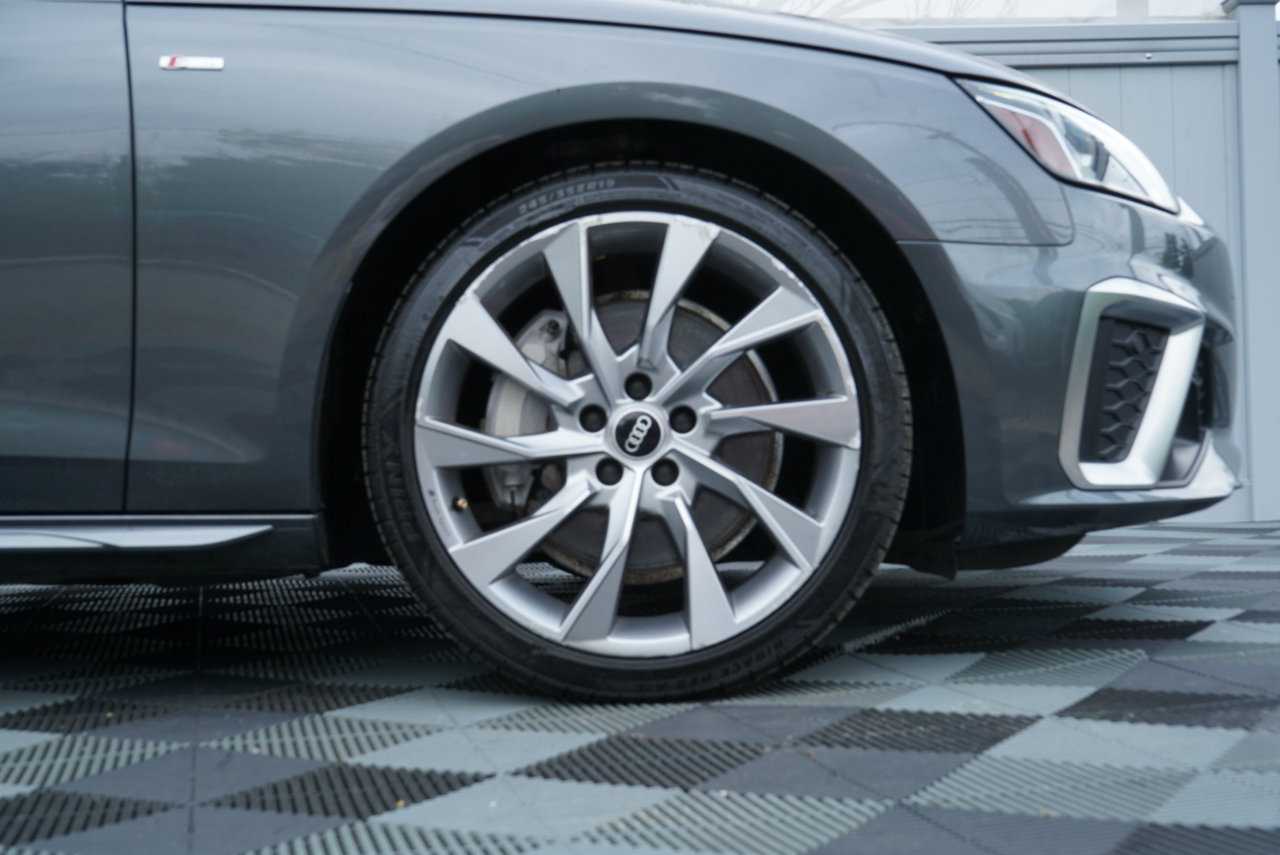 Audi A4 Sedan S line Premium Plus 45 TFSI quattro 2022