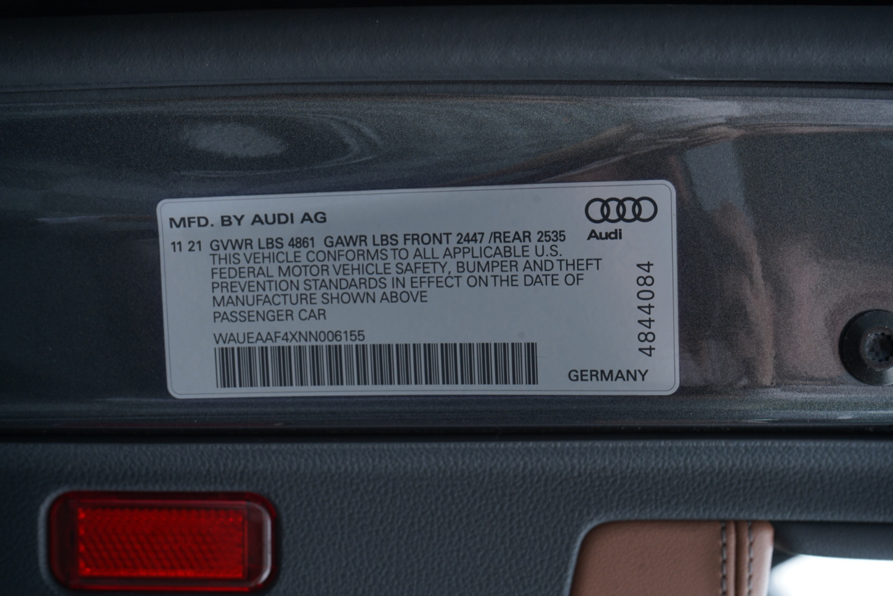 Audi A4 Sedan S line Premium Plus 45 TFSI quattro 2022