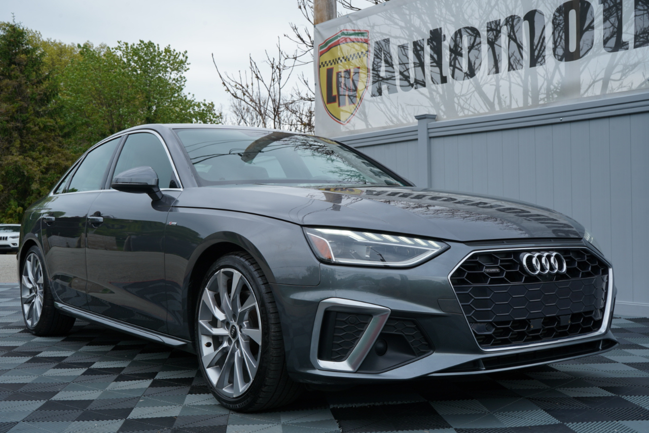 Audi A4 Sedan S line Premium Plus 45 TFSI quattro 2022