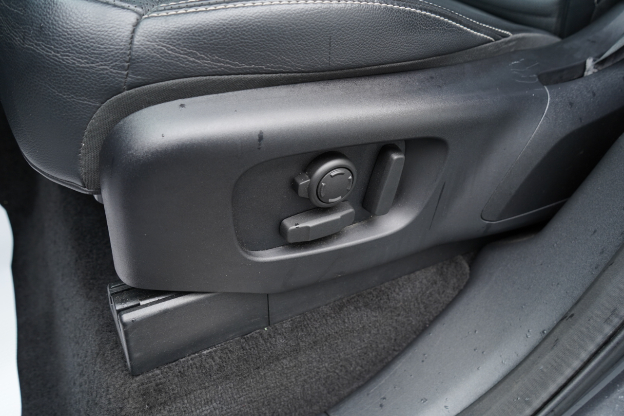 Land Rover Discovery P300 S R-Dynamic 2023