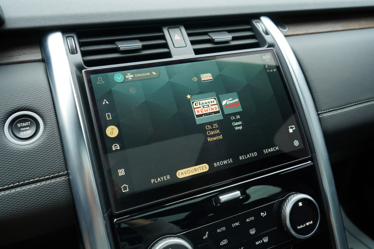 Land Rover Discovery P300 S R-Dynamic 2023