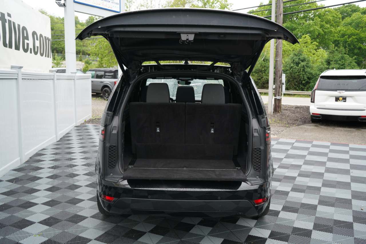 Land Rover Discovery P300 S R-Dynamic 2023