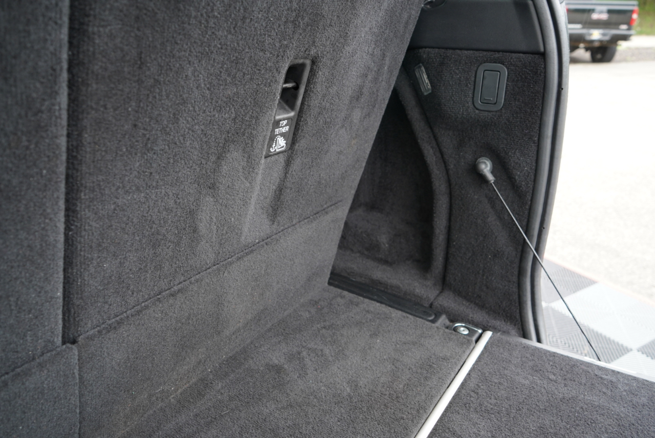 Land Rover Discovery P300 S R-Dynamic 2023