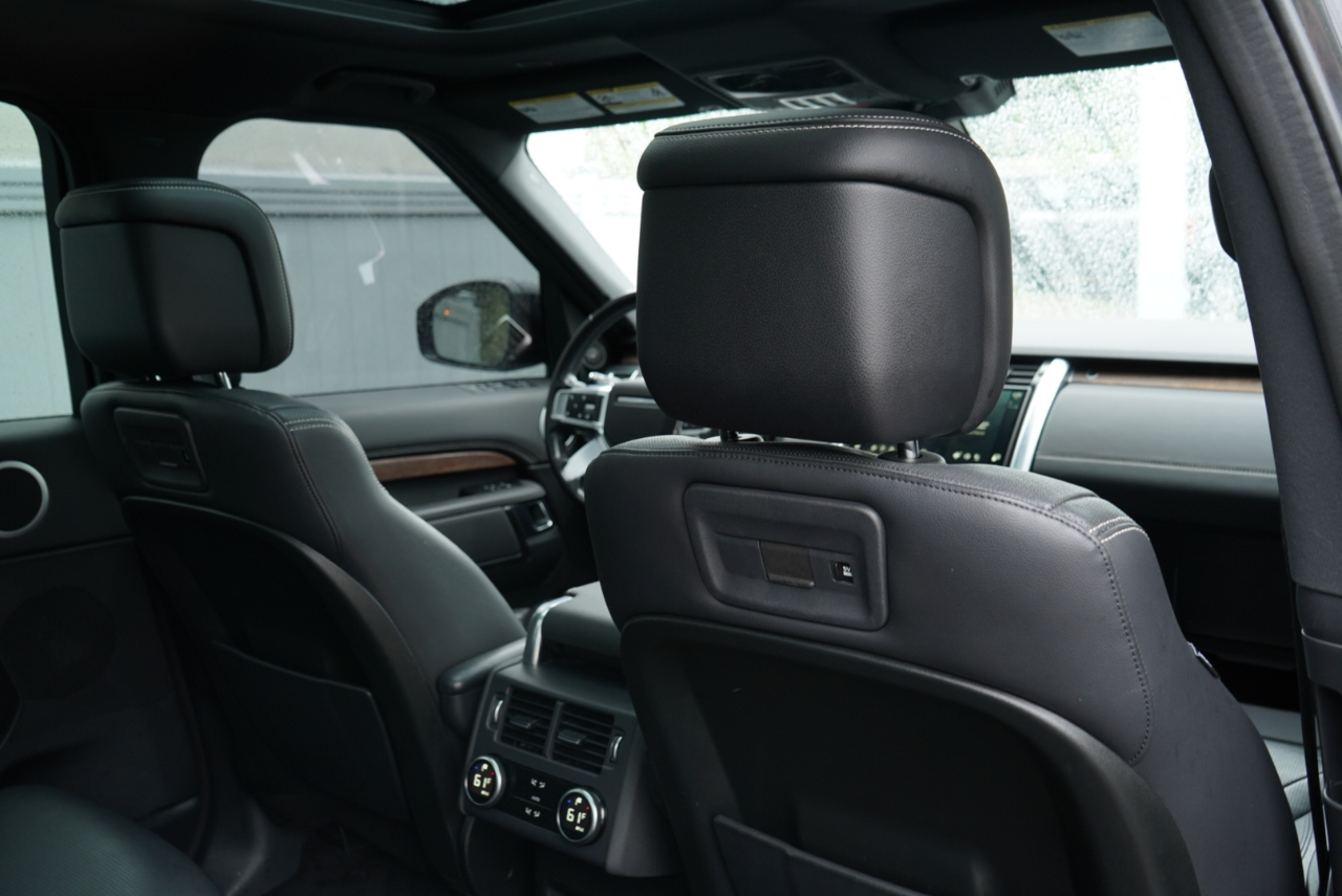 Land Rover Discovery P300 S R-Dynamic 2023