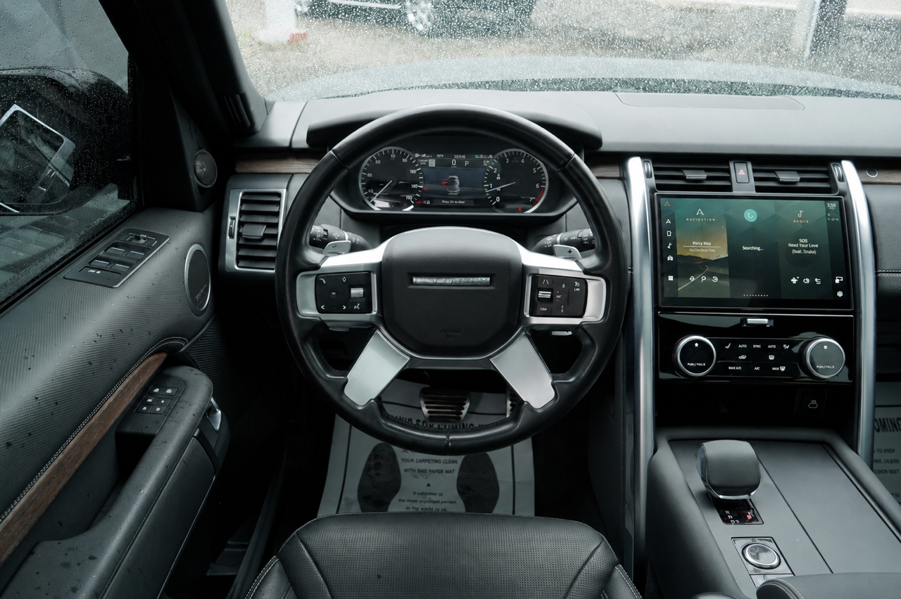 Land Rover Discovery P300 S R-Dynamic 2023