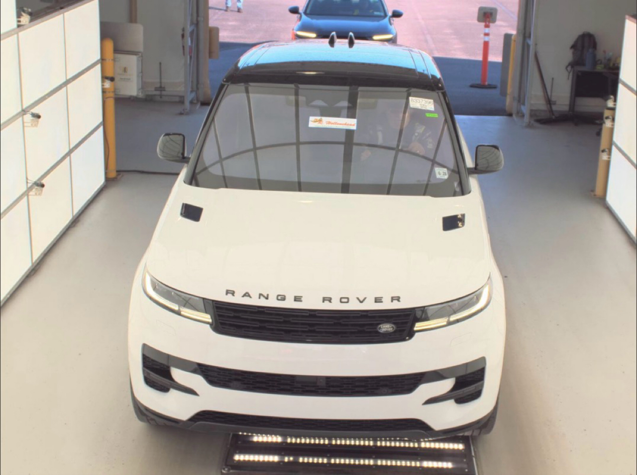 Land Rover Range Rover Sport P360 SE 2023