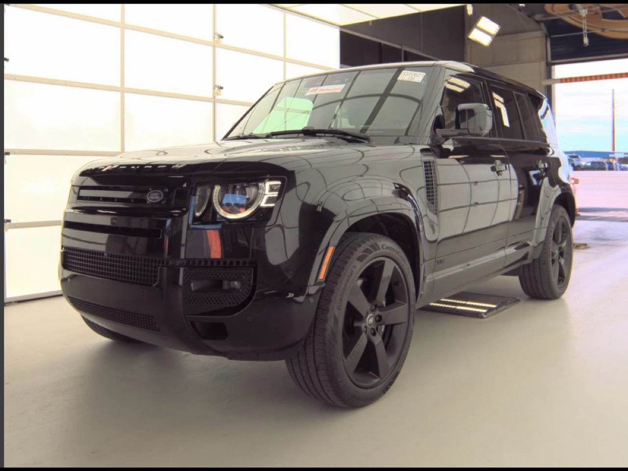 Land Rover Defender 110 Carpathian Edition AWD 2023