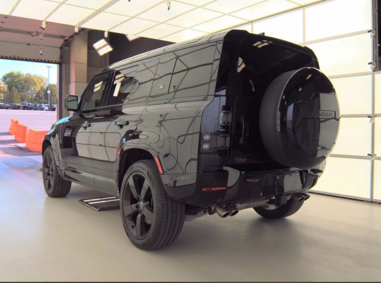 Land Rover Defender 110 Carpathian Edition AWD 2023