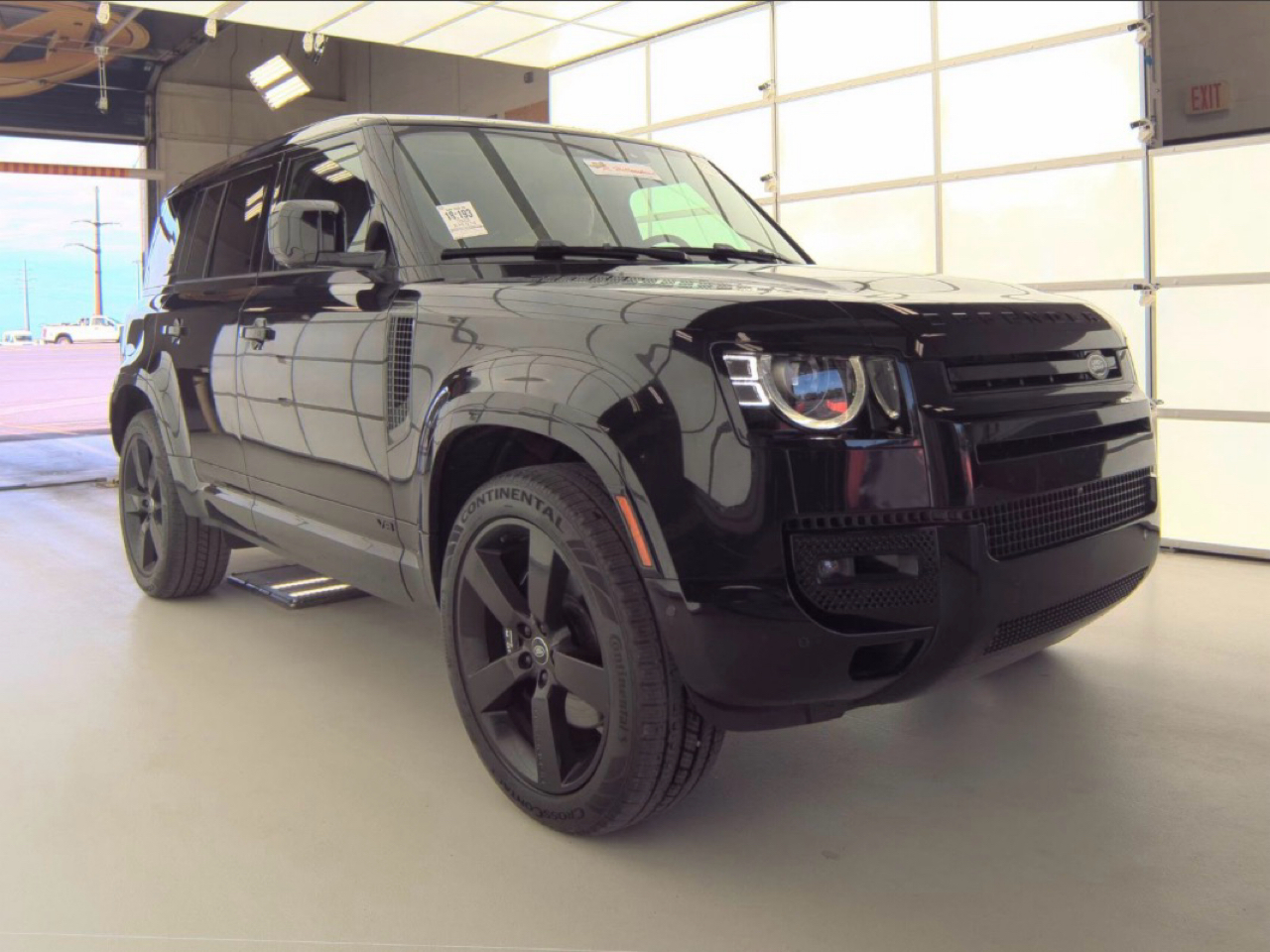 Land Rover Defender 110 Carpathian Edition AWD 2023