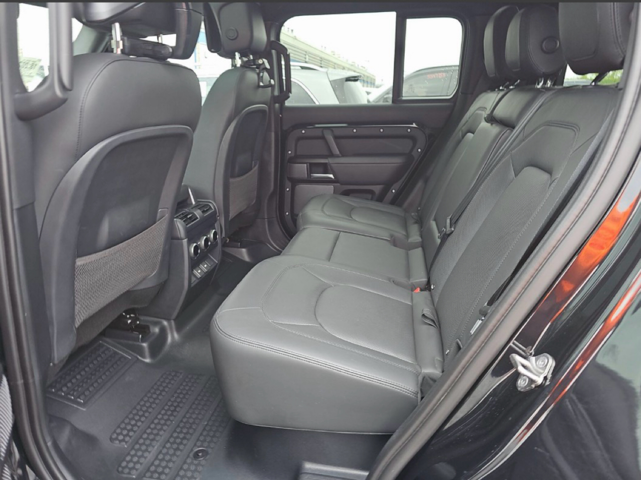 Land Rover Defender 110 Carpathian Edition AWD 2023
