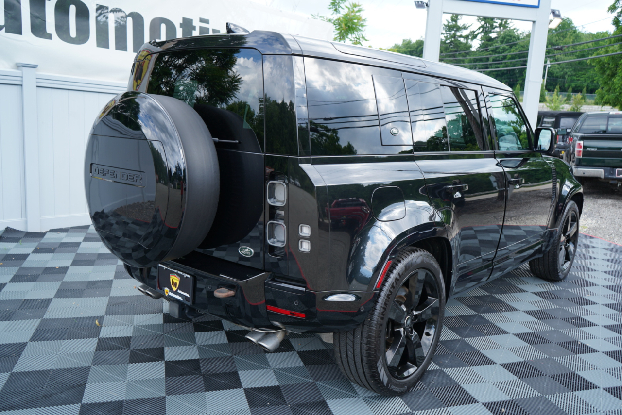 Land Rover Defender 110 AWD 2023