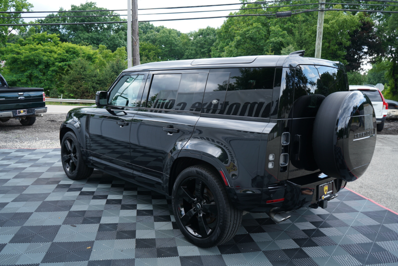 Land Rover Defender 110 AWD 2023