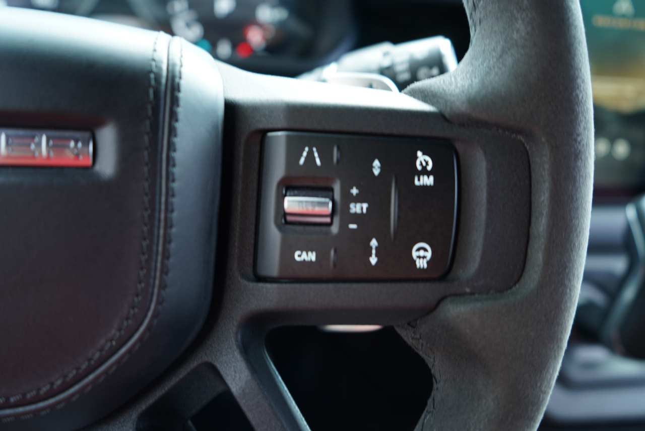 Land Rover Defender 110 AWD 2023