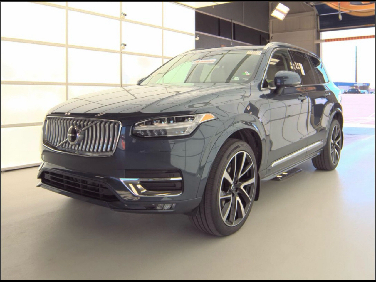 Volvo XC90 B6 AWD Plus 7P 2023