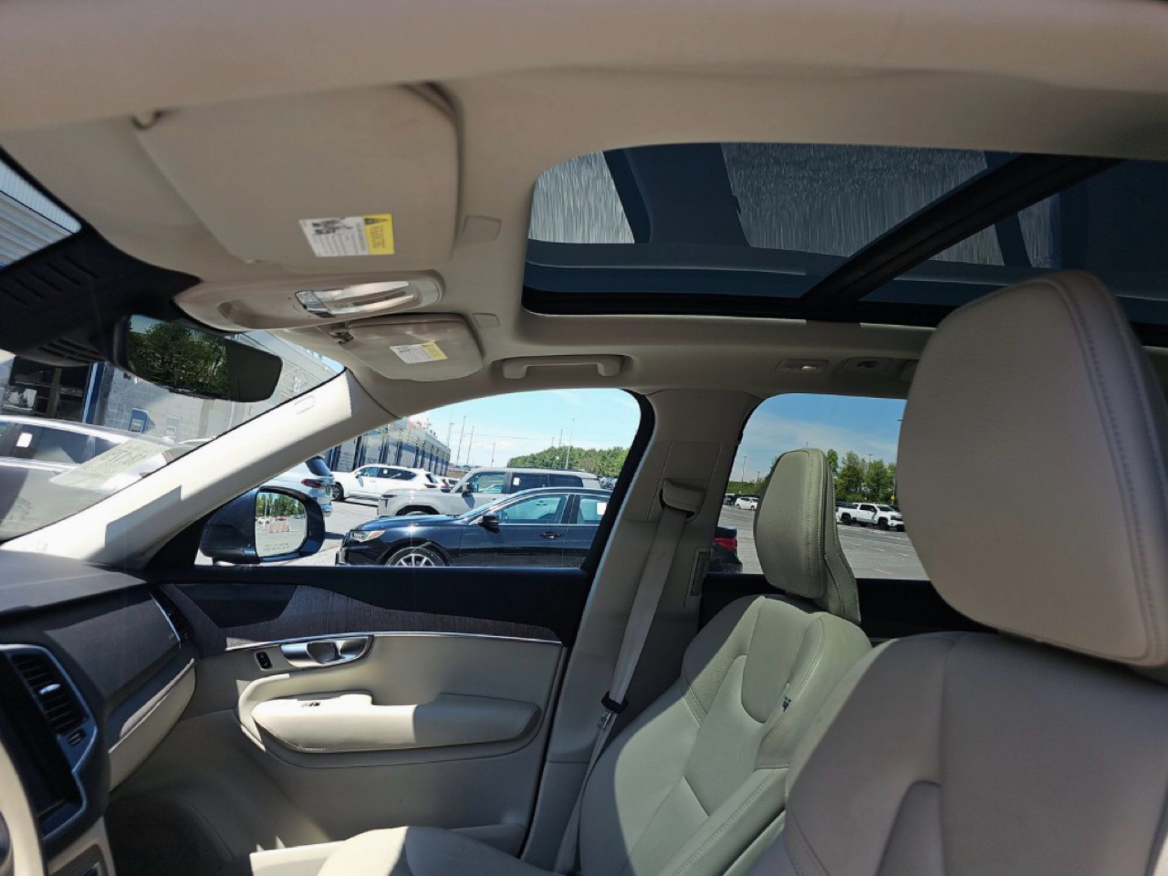 Volvo XC90 B6 AWD Plus 7P 2023