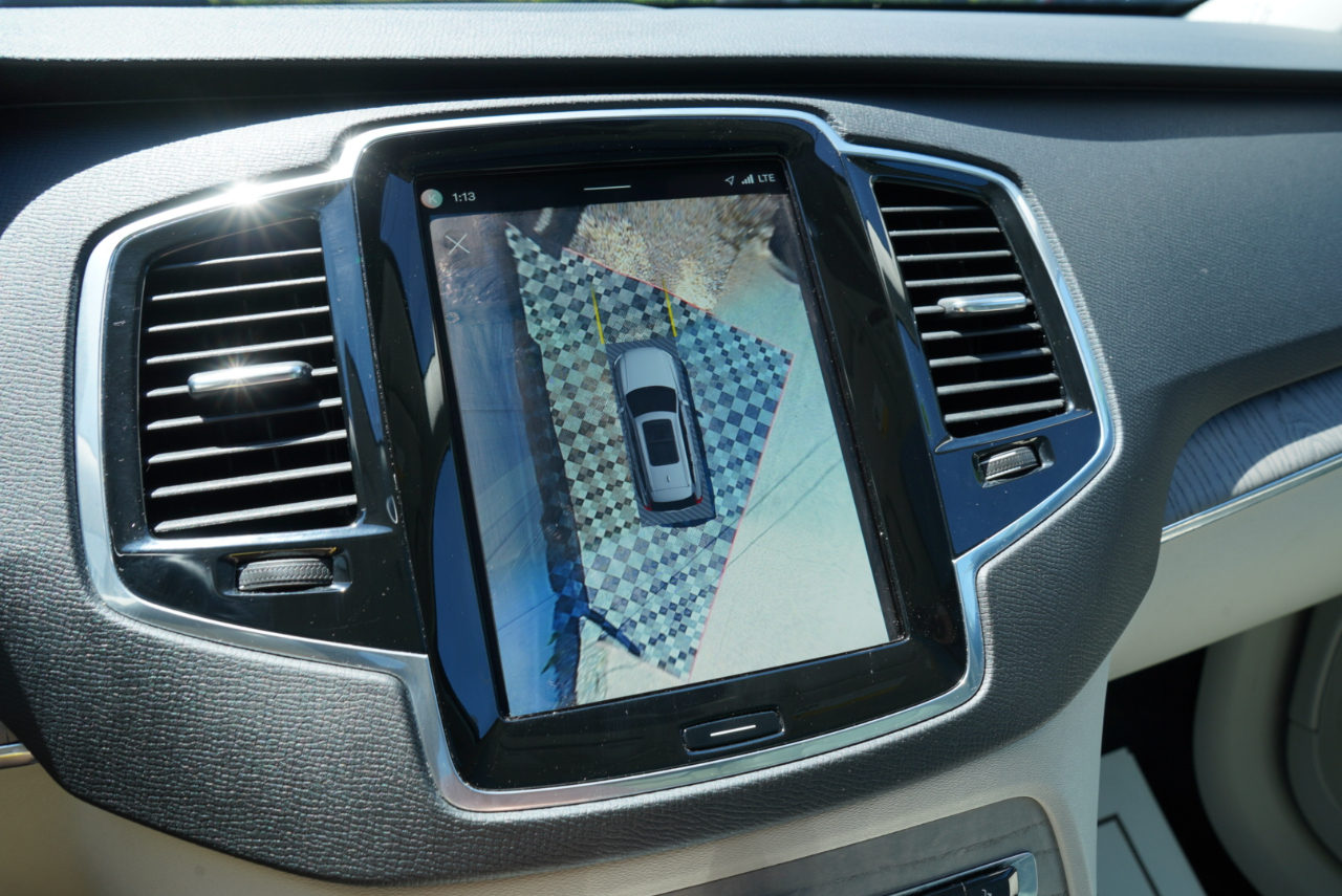 Volvo XC90 B6 AWD Plus 7P 2023